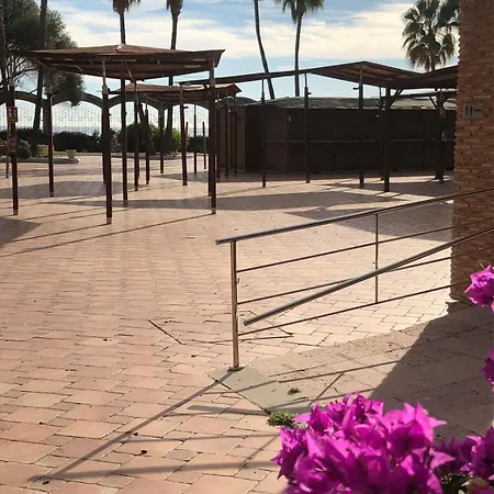 En Première Ligne *